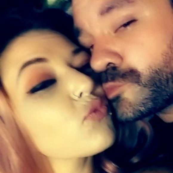 Meet your Posher, Courtney - Picture 1 of 1